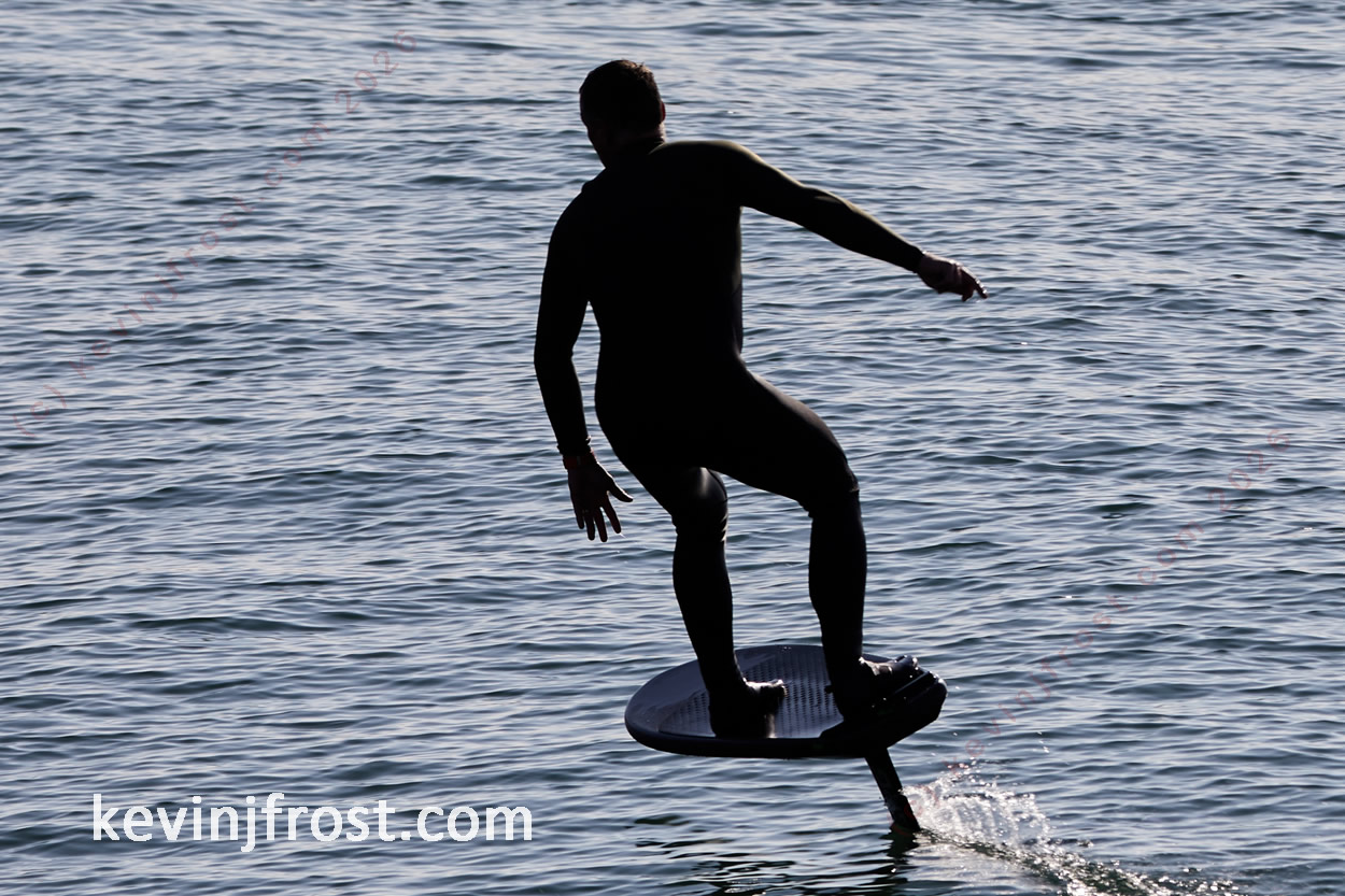 Hyrdrofoil Surfer